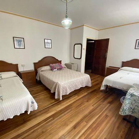 Pension Santa Clara Понтеведра Екстер'єр фото