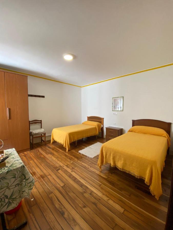 Pension Santa Clara Понтеведра Екстер'єр фото